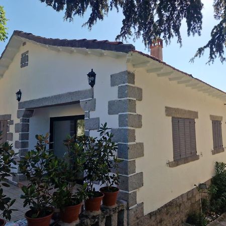 El Nido Del Aguila Hotel Las Gacelas, Becerril Becerril de la Sierra Eksteriør bilde