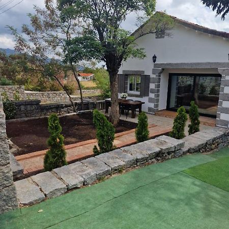 El Nido Del Aguila Hotel Las Gacelas, Becerril Becerril de la Sierra Eksteriør bilde