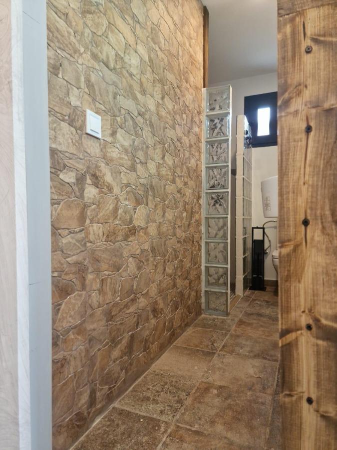 El Nido Del Aguila Hotel Las Gacelas, Becerril Becerril de la Sierra Eksteriør bilde